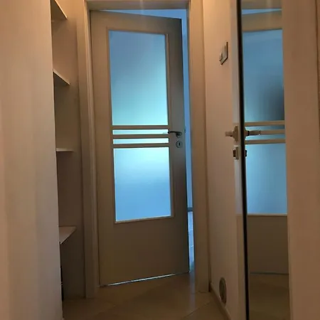 Stylish Top Center Apartment Sofia